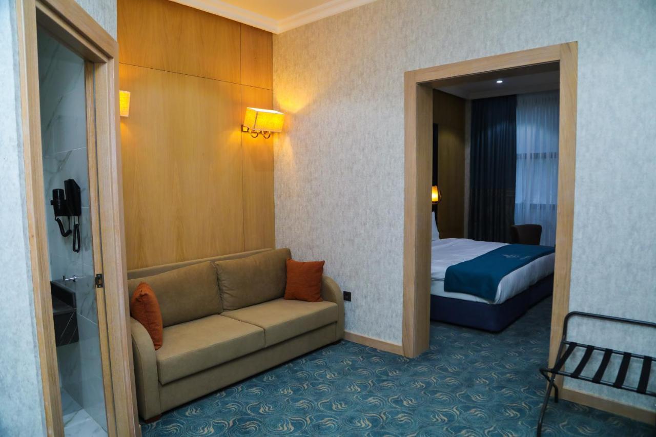Iris Hotel Baku - Halal Hotel Eksteriør bilde